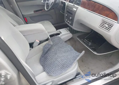 2007 Buick Lacrosse Cx z USA, uszkodzony, nr VIN 2G4WC582371153437